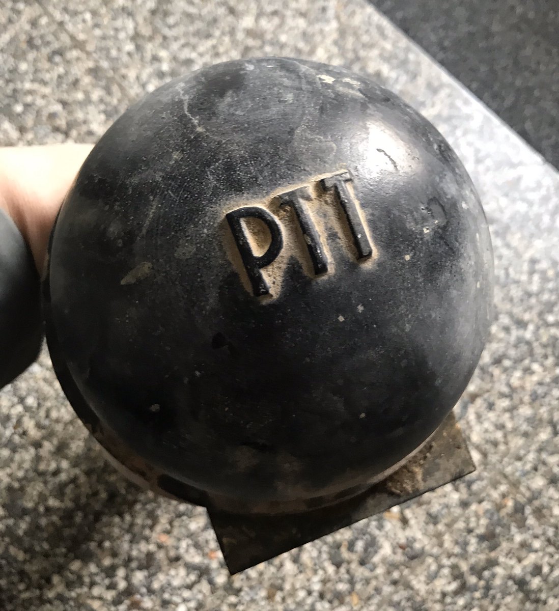 (On)Benut Breda tweet media