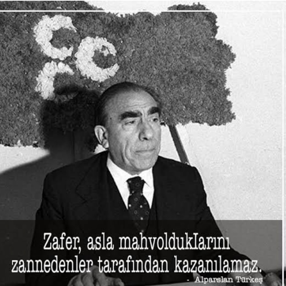 Meral54389219's tweet photo. #bbpeskişehir
#bbpkadınkolları
#BBP2020
#AlpaslanTürkeş https://t.co/xhTaYyB2dU