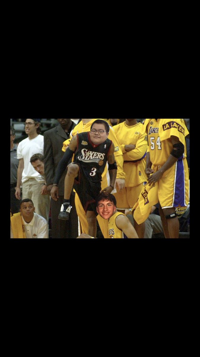 FTHSbleach2020's tweet photo. A summary of how the past two twitch streams have gone. Seems like frank is the madden goat of the bleacher creatures. #JDISNEXT https://t.co/9rhx1v3sH7