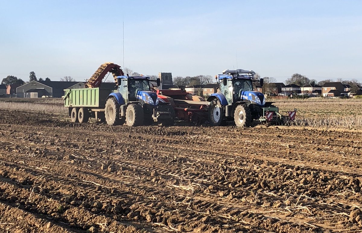 ajfarming's tweet image. 4th April is this late harvest 2019 or early harvest 2020
I’m confused 🤦🏻