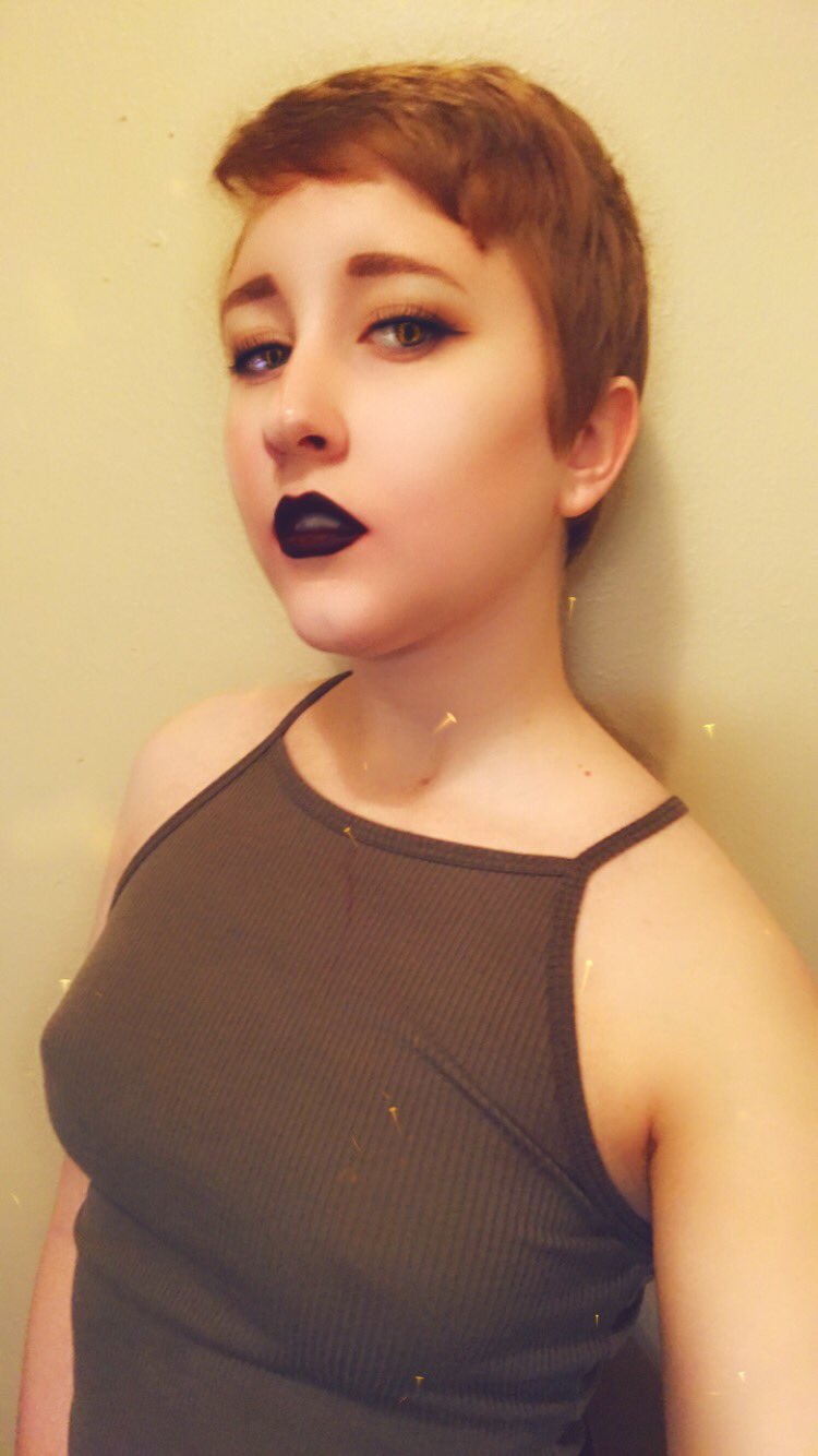 #selfie #redhead #shorthair https://t.co/wEau6PtcjO