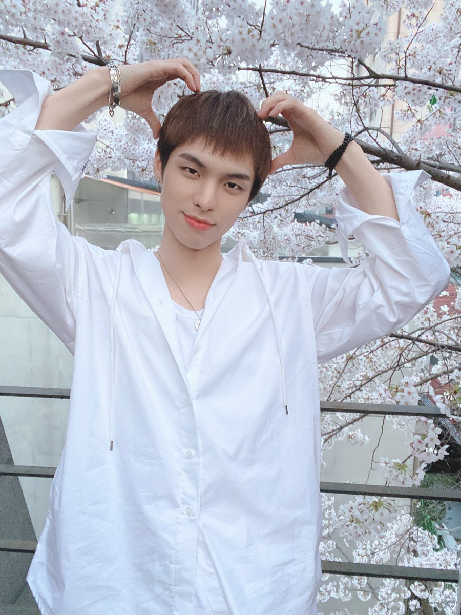 CIX_Official tweet media