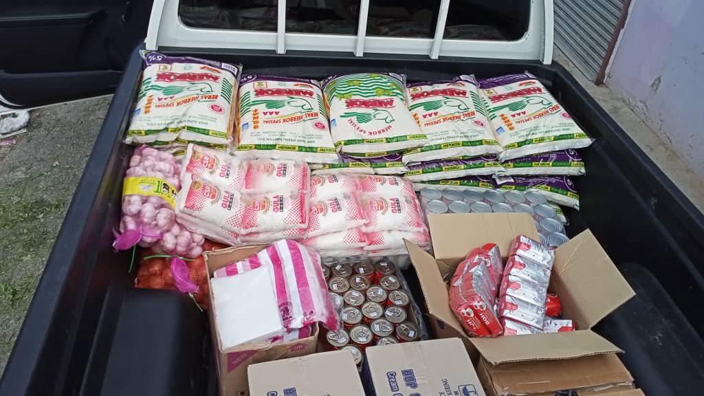  #MisiBantuOA4/04/20203:20PM𝐔𝐏𝐃𝐀𝐓𝐄𝐒 𝐅𝐑𝐎𝐌 𝐏𝐀𝐇𝐀𝐍𝐆 𝐀𝐍𝐃 𝐒𝐄𝐋𝐀𝐍𝐆𝐎𝐑 𝐓𝐄𝐀𝐌1. PAHANG (Kampung Bantal Serau)- Jefri and team has purchased and delivered food items for Kg.Bantal Serau.𝐓𝐨𝐭𝐚𝐥 𝐦𝐨𝐧𝐞𝐲 𝐬𝐩𝐞𝐧𝐭 𝐑𝐌 𝟐𝟏𝟎𝟎.