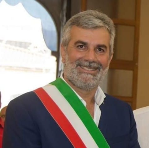Scandurra devolve l’indennità di marzo ai castellesi indigenti lurlo.news/scandurra-devo…