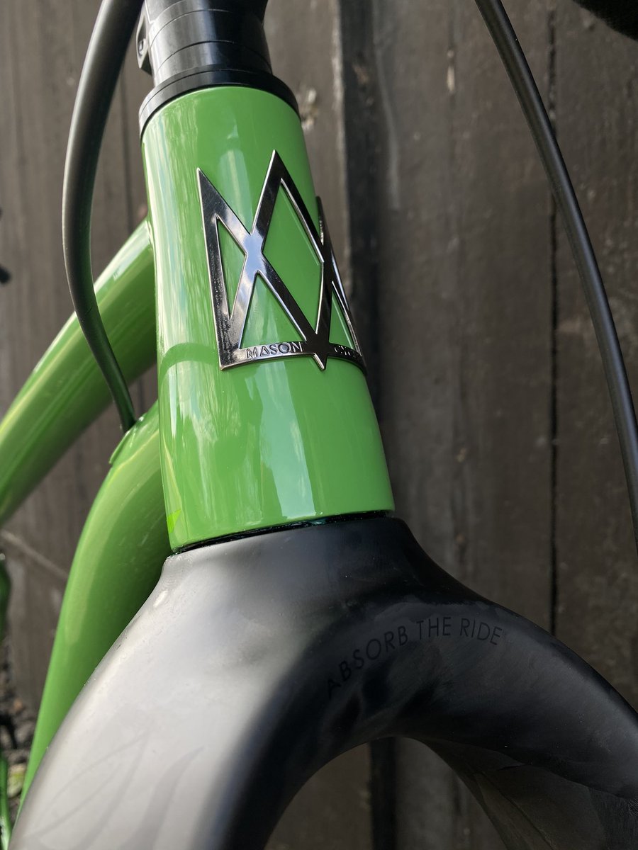 MASON_Cycles's tweet photo. !
.
#MasonInSearchOf #RideDrivenDesign #FastFar #FastFarGnar
.
@HuntBikeWheels @LaufCycling @vittoriauk @SRAMmtb
. https://t.co/ksxVgIIknW