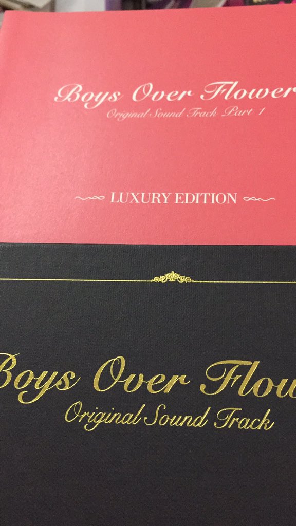GDJeng's tweet photo. ขายยกชุดเลย1490ถูกมากๆจ้า เวอร์Luxury มีการ์ดรวม #F4Korea #Boyoverflower #LeeMinHo #KimHyunJoong https://t.co/ZCdygZPv7s