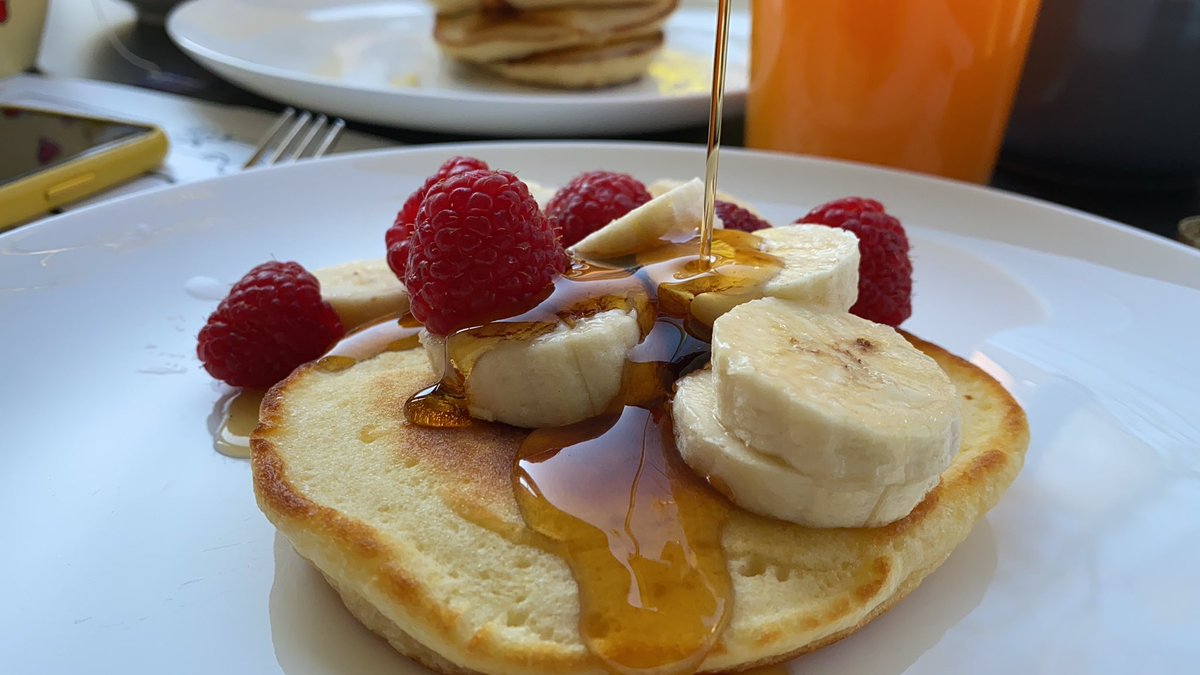 PPinkernelle's tweet photo. What a way to start the day 🥞🌅 https://t.co/XewvAFeODi
