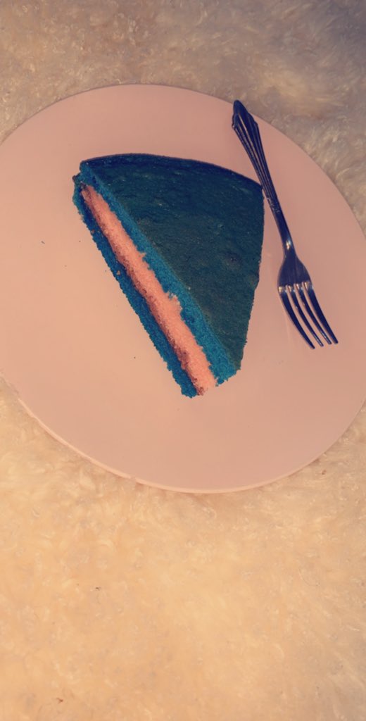 999_shadi's tweet photo. @DominosKSA @1binkasem شيف حلواني 😍😂😜 @MBCTopChef @1binkasem @DominosKSA https://t.co/h0hIwmRtXF