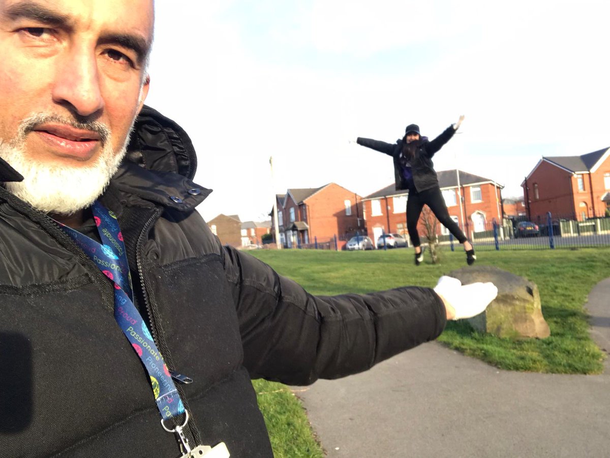 Zaff_rys's tweet image. Engaged 11 young ppl on detached session for #RochdaleYouthie in the Pennines yesterday #StayHomeSaveLives 

Covered Belfield, Smalbridge, Littleborough, Hollingworth Lake, The Cray &amp;amp; Milnrow Park 

Misbah didn’t believe the #Locknessmonster doesn’t live @HollingworthLake 🤦‍♂️🤦‍♂️