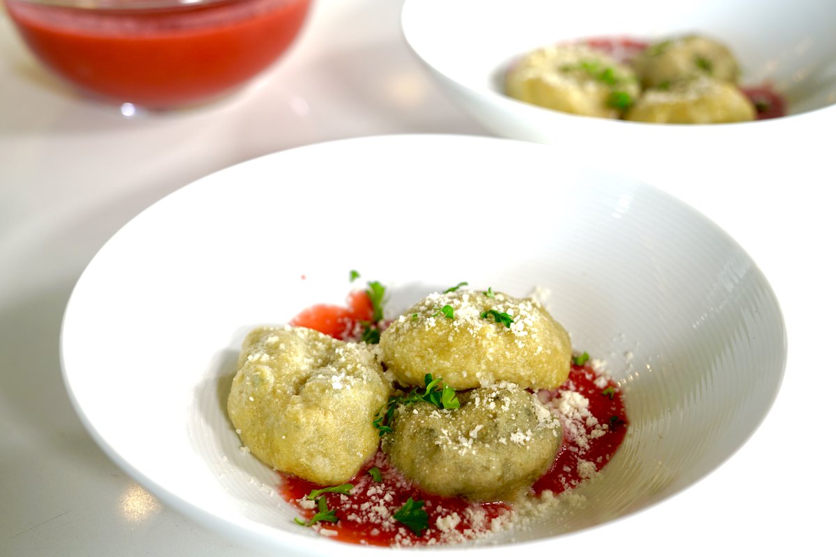 Simply Ming tweet media