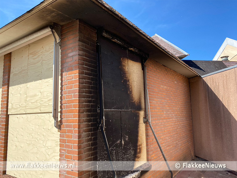 Brandstichting oud schoolgebouw Beatrixlaan Dirksland..