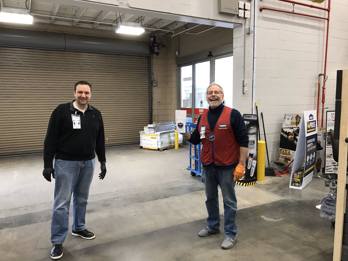 mst_nj's tweet photo. Great start to the weekend in Princeton, NJ.  Scott taking care of our customers this morning!!! https://t.co/32ggLXbar3