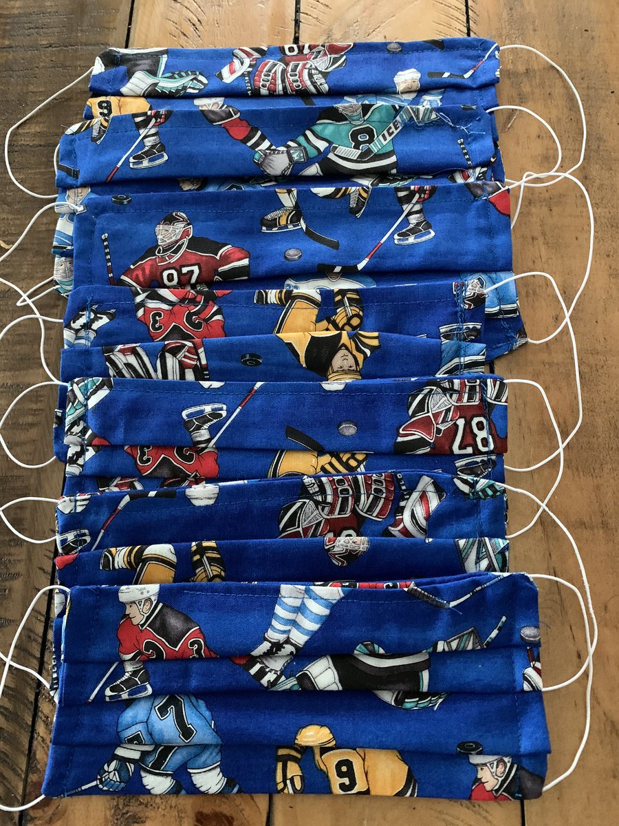 SuzanneTerpstra's tweet photo. Keeping my Mama Bear Busy. Of course they are hockey ❤️#COVID19 #StayHomeSaveLives https://t.co/8f8fgNFtyF