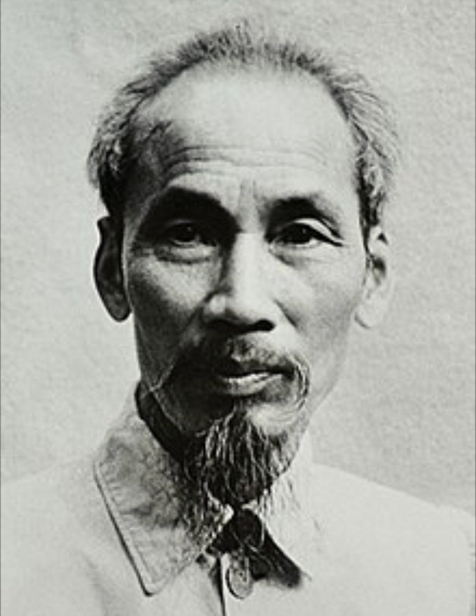 Name: & #39;The Hitman& #39; Ho Chi MinhIncredible counter-puncher. Called himself the light bringer because it was the last thing you& #39;d see before he knocked you out. Huge fan of & #39;Pretty Boy& #39; Lenin. His style was a nightmare for American boxers where he remained undefeated.