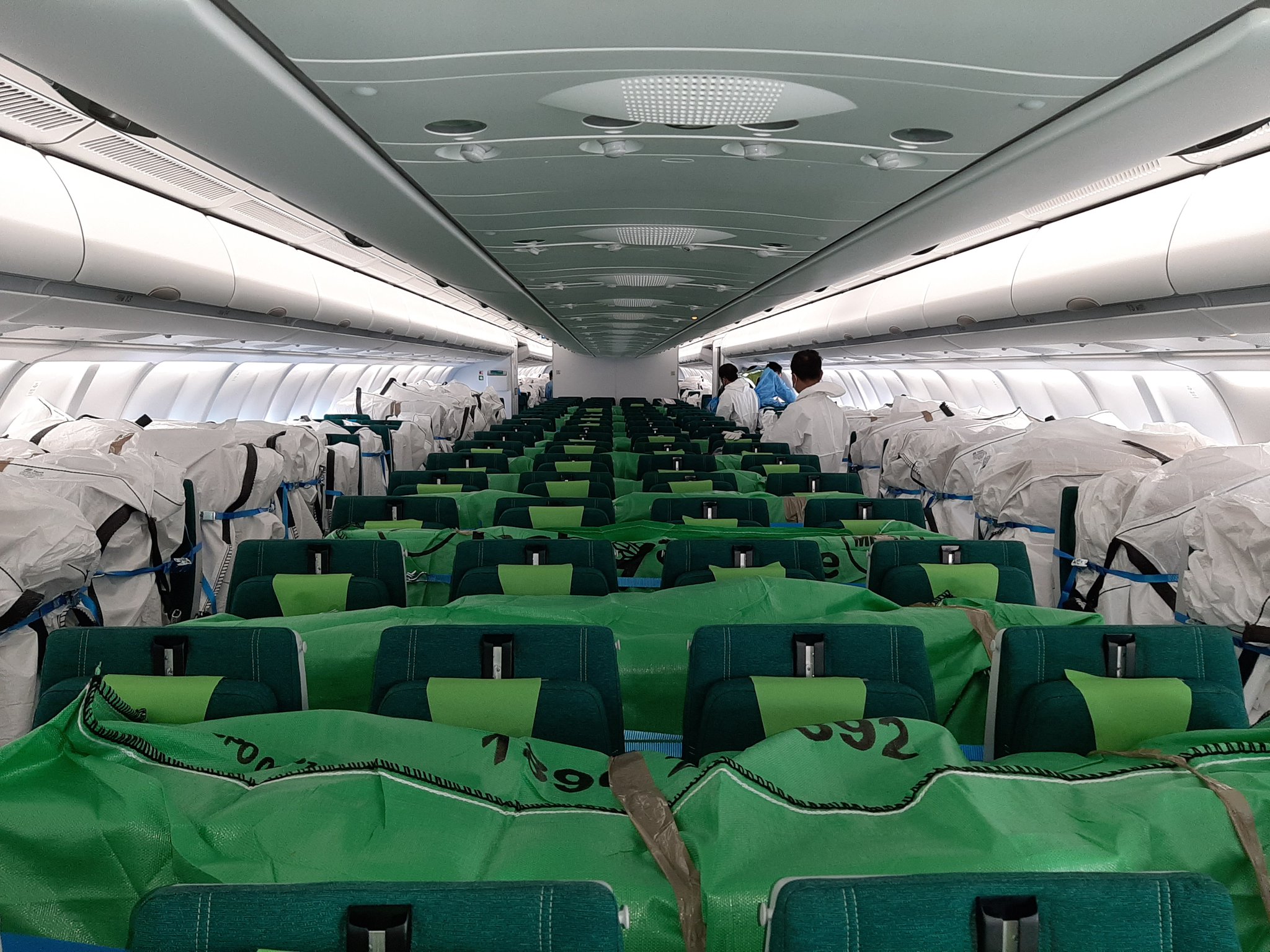 Aer Lingus On Twitter Our A330 S Are Returning Daily From Beijing With Full Cargo Holds The Main Passenger Cabin Is Also Filled To Maximise The Load Https T Co Gzuydx56pu