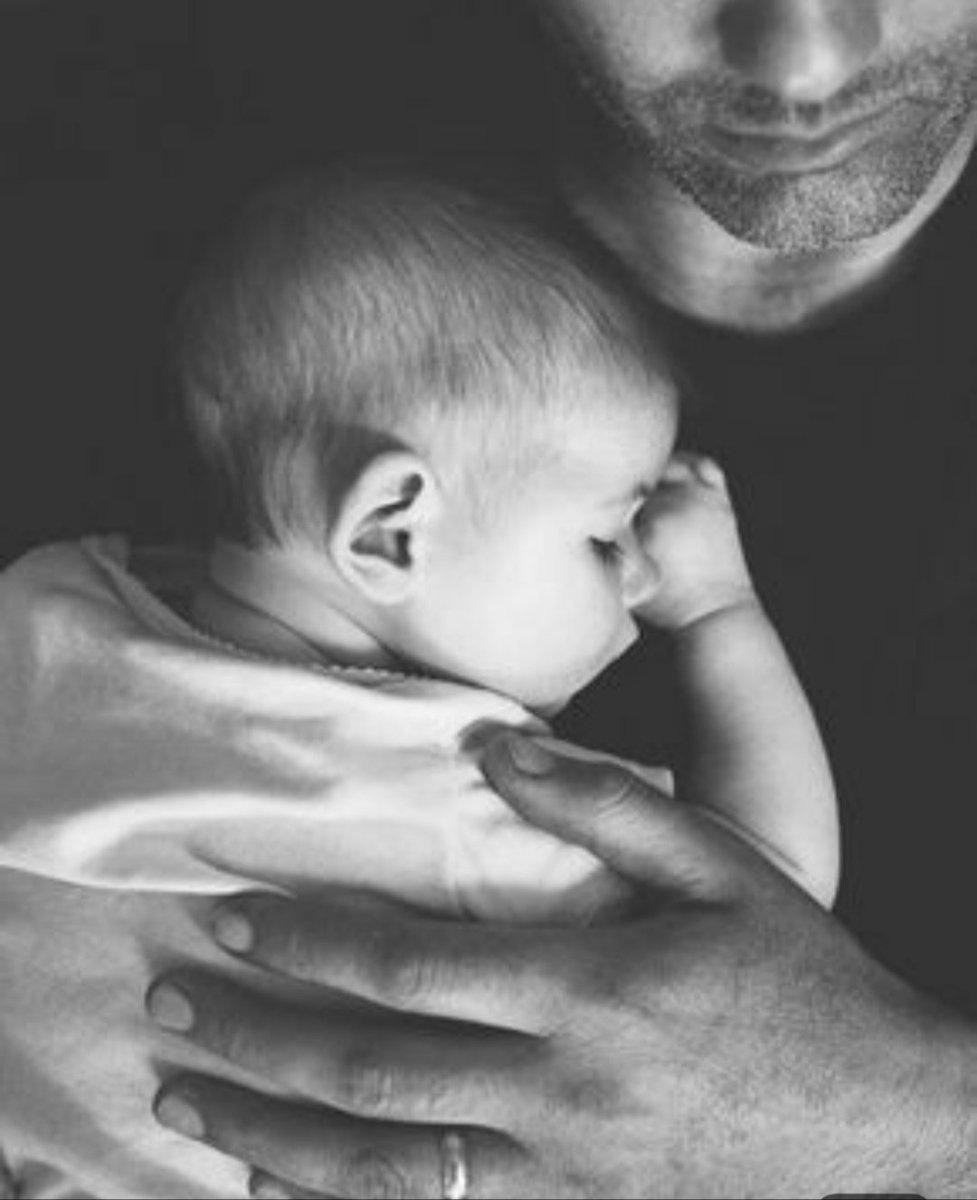 Lucifer Morningstar (@fallincelestial) on Twitter photo 