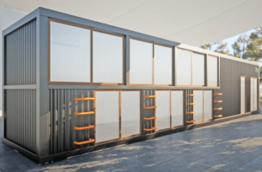 MasContainer's tweet photo. Resumen de #Noticias: #Navieras #europeas en punto de #quiebre / #Folovap #Virtual / #Nowports abre su #plataforma por #crisis / #Galería #USNSMercy en #NY / Lo #mejor de la #Semana - https://t.co/YOtOro0I30 https://t.co/L9XUKfWc1A