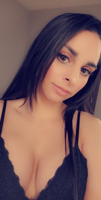 Come see us online now @chaturbate  https://t.co/XZqbxX2Tk4 https://t.co/Uo2oolJBe7<a class="tags" href="/tag/chaturbate">@chaturbate</a>