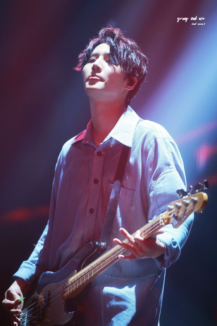 YoungK sticking his tongue out—a thread— #DAY6  #데이식스  #YoungK