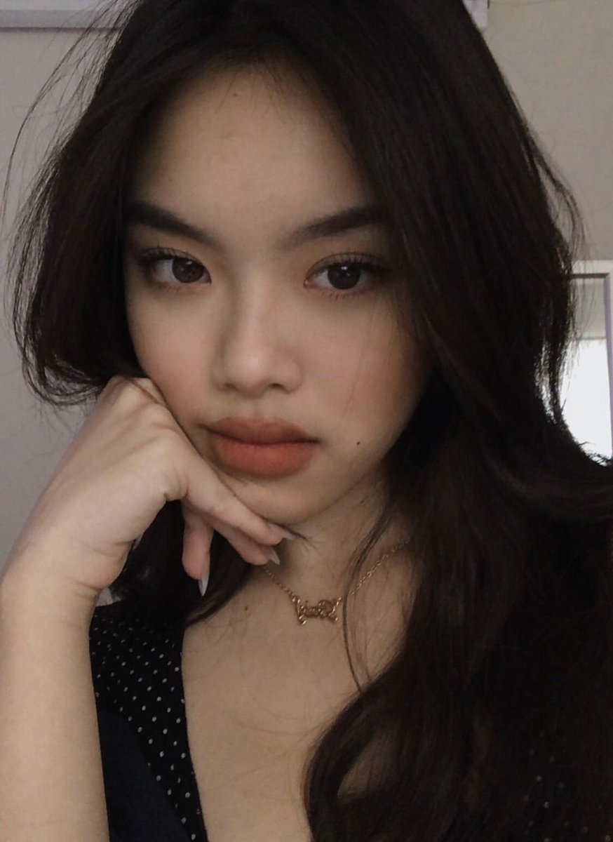 Guess who can’t go tf to sleep