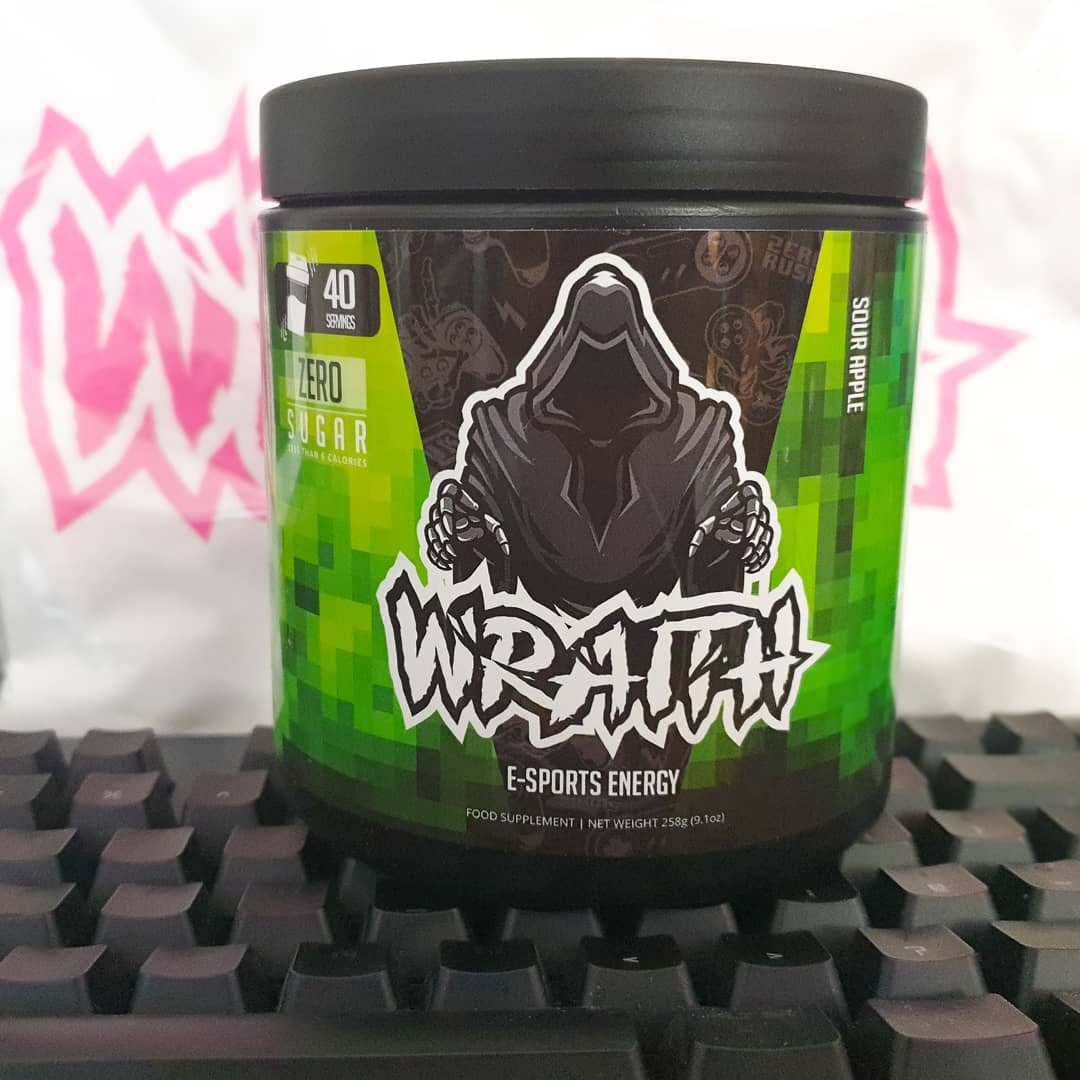 OMA_Monster's tweet photo. In the middle of a damn pandemic and @DrinkWraith still turning up next day.
GG to wraith
GG to my damn postman.
.
.
.
.
.
#wraith #wraithenergy #energyformula #energy #pink #limitededition #only200 #shaker #gaming #gameenergy #esportsenergy #apple #sour https://t.co/EUBNTx6L74