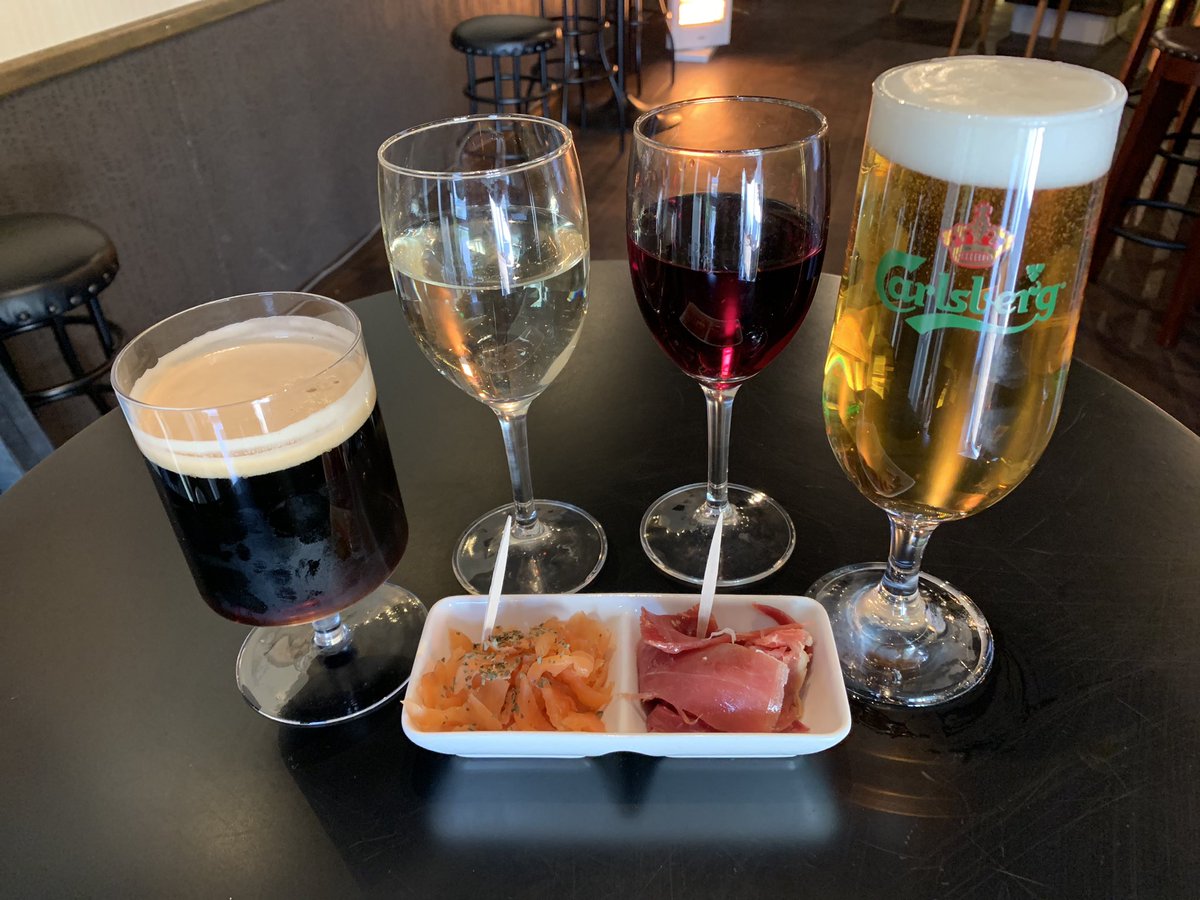 BARTHEEND1's tweet photo. 飲み始めセット！生ビール2種、クラフトビール4種、ハウスワイン（赤、白）いずれかとお任せピンチョス2種で¥1.000-（税別）再開しました！ https://t.co/plzlp3PHj5