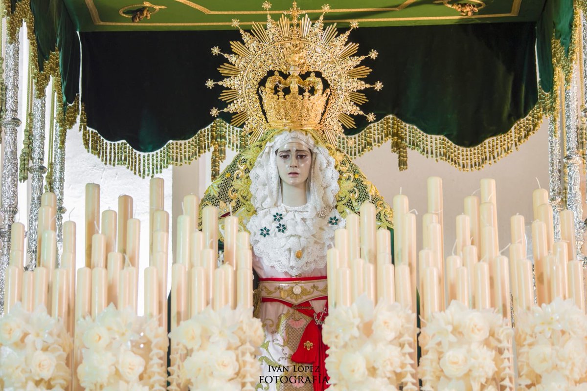 Porque hoy deberías lucir en tu palio, en tu templo, en tu ciudad, porque estas fechas, eres lo que más nos hace falta, ... ESPERANZA!!!! 💚💚💚