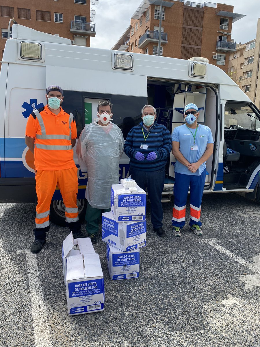 drenriquejavier's tweet photo. La empresa MAREDEUS FOOD Nos obsequia con 1000 batas para poder seguir realizando nuestra labor muchísimas gracias https://t.co/SXMLBx45dq