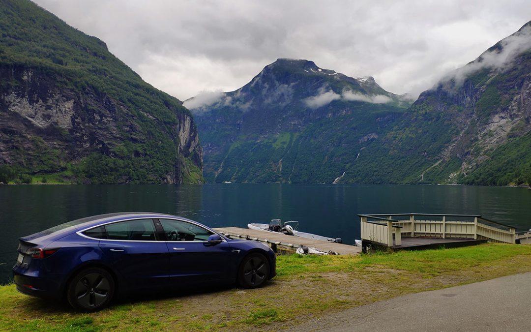 km77com's tweet photo. Algunas reflexiones (I): mi opinión sobre el Model 3

Carlos Fernández, uno de nuestros redactores, nos cuenta sus pensamientos sobre este modelo de #Tesla del que estamos haciendo una prueba de larga duración.

https://t.co/PDtG56lWAJ https://t.co/LgUGemSbu6