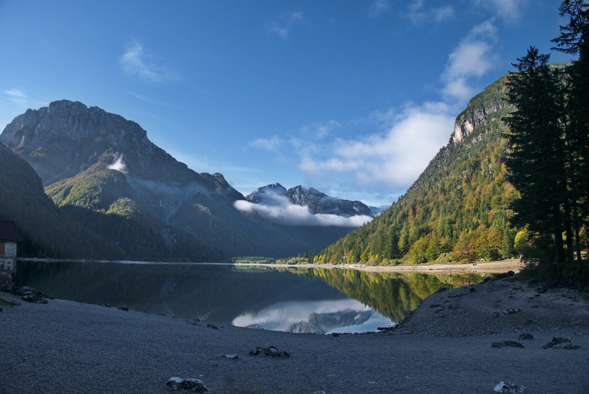 Frances93632090's tweet photo. #landscape #landscapephotography #alps https://t.co/ShMDmR8RjB