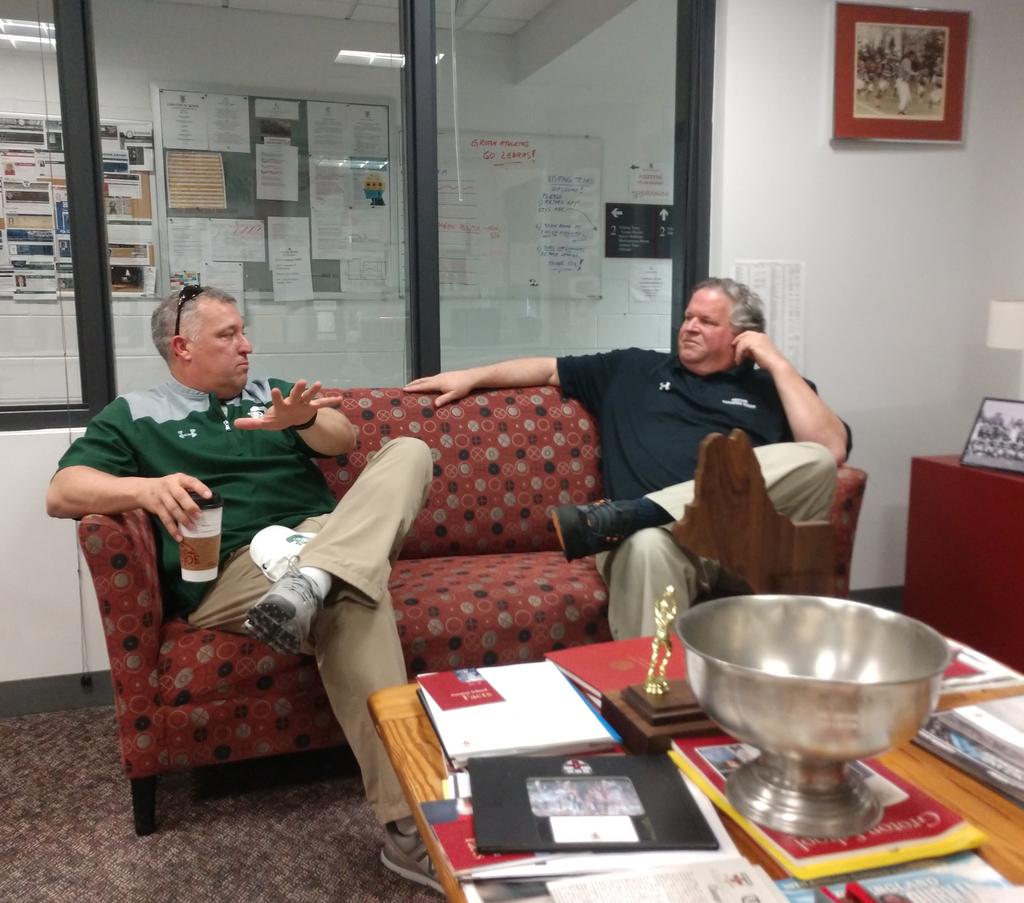 CoachLow tweet media