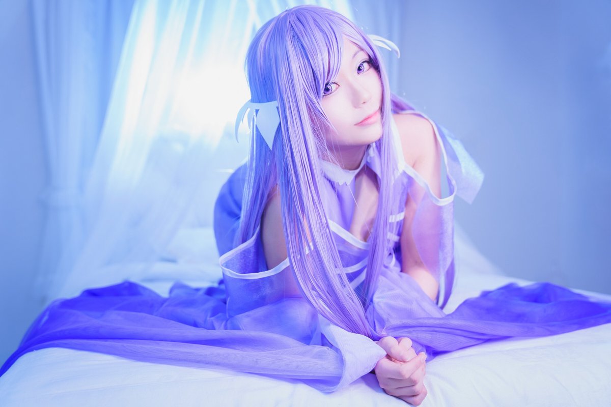 ともり しばらく多忙 コスプレ ソードアート オンライン アリシゼーション 最高司祭 アドミニストレータ あなたが私を愛してくれたら それとまったく等価の愛を返してあげる Photo Kashio 3100 Studio Cst Arrows T Co