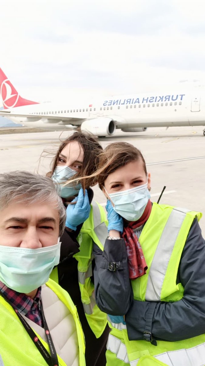 yavuzselimkiran's tweet photo. Karadağ’dan daha evvel getirdiğimiz 194 işçiye ilaveten bugün de 3 farklı #THY uçuşuyla 479 vatandaşımızı ülkemize(Adıyaman) getiriyoruz. https://t.co/7L9Ifvt4D9