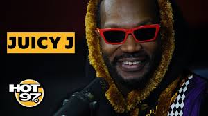 April 5:Happy 45th birthday to singer Juicy J (\"Dark Horse\")
ttps://www.youtube.com/watch?v=0KSOMA3QBU0 