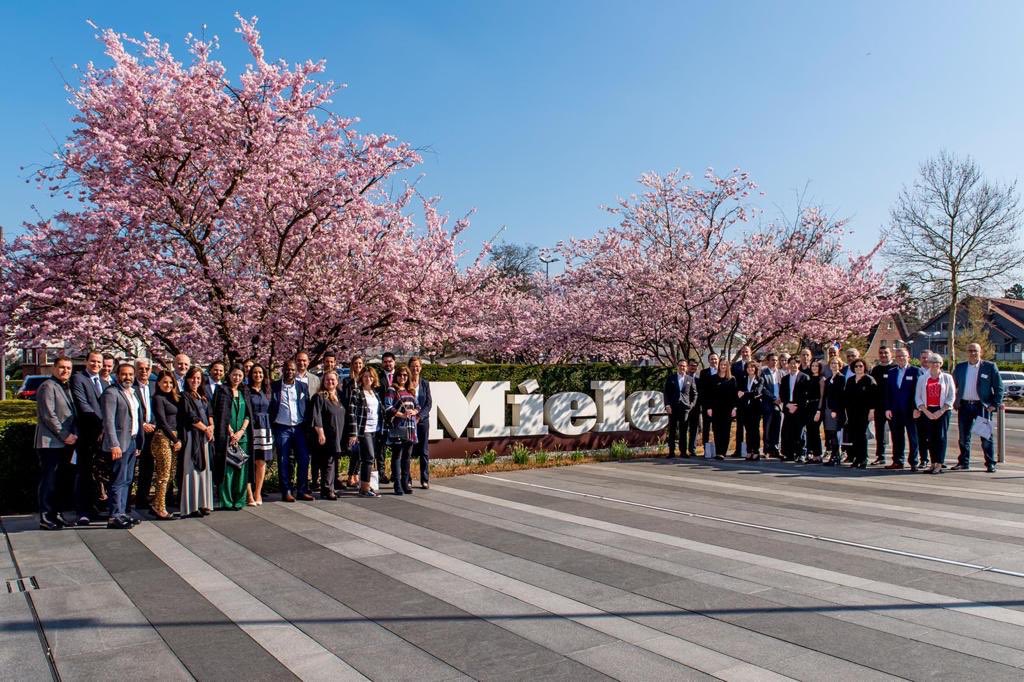 RISH_OMAN's tweet photo. The cherry trees in front of Miele HQ! This picture was taken by Dr. Miele. A beautiful reminder that despite these difficult times nature follows its natural rhythm. You all stay safe and all the best!  #FlattenTheCurve https://t.co/oORpnrLXep