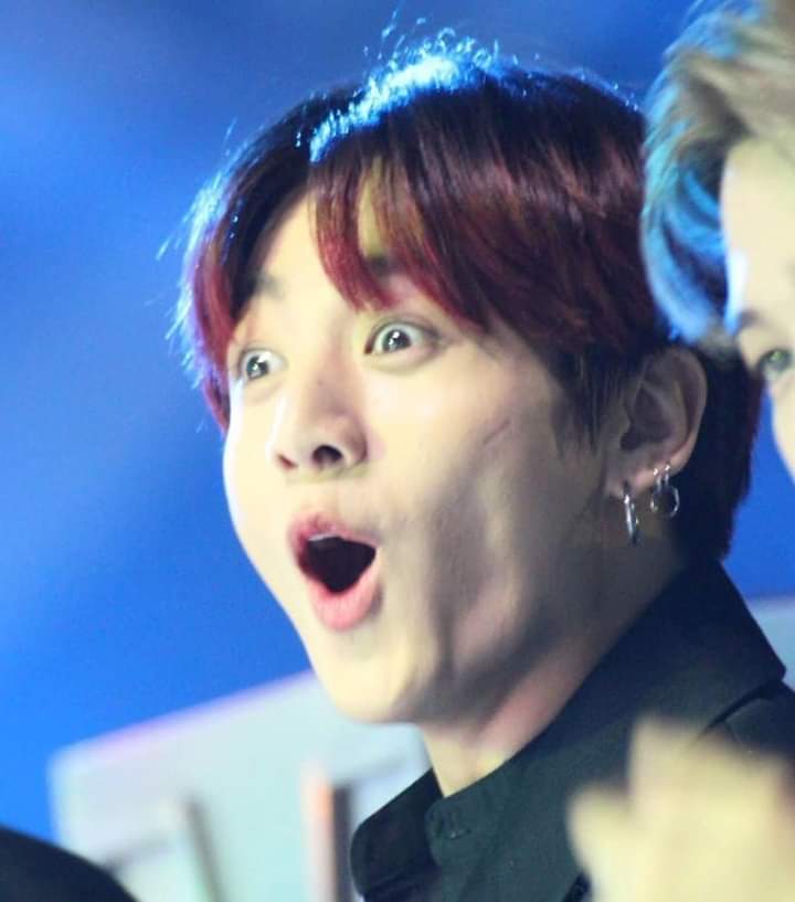 Since we miss Kook, here's a thread of Kook laughing coz why not our euphoria jungkook  #JUNGKOOOK