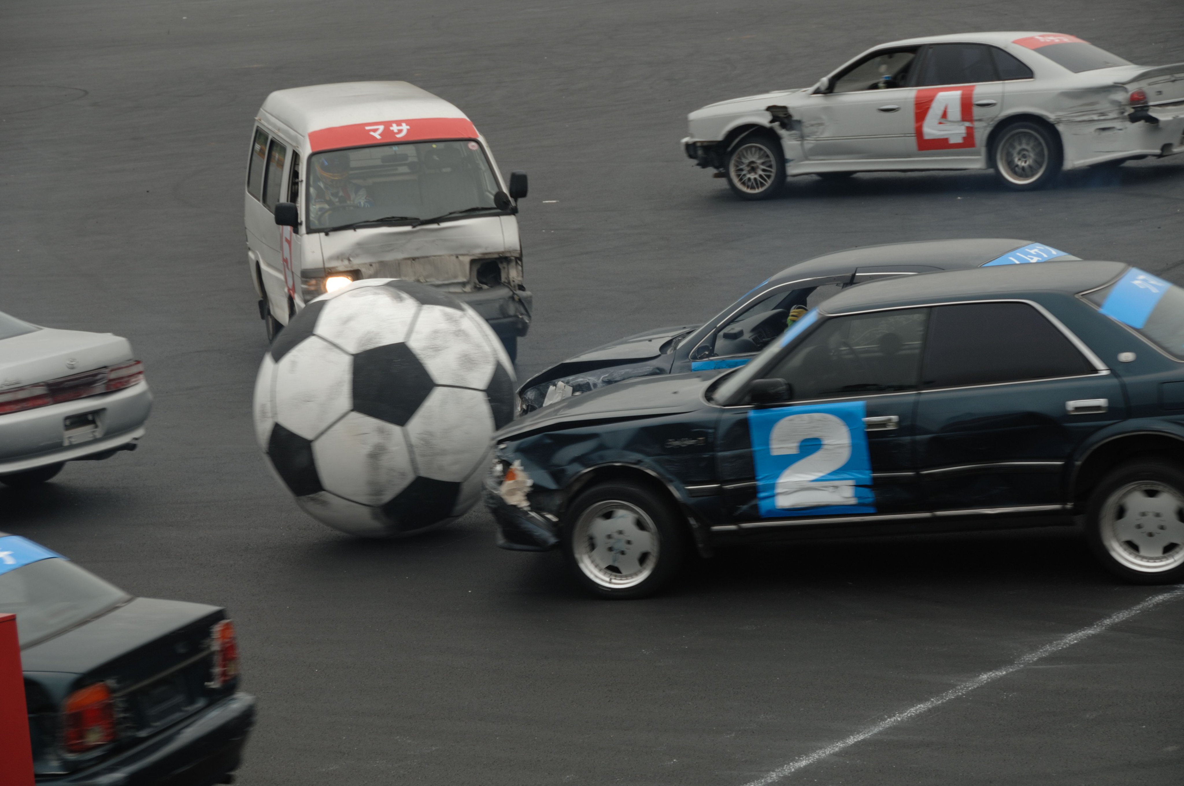 تويتر よしき على تويتر マツコ会議を見ている妹 妹 車でサッカー 俺 自動車サッカーは１０年以上前に日本でやってるぞ 妹 ほんと T Co Ryakv31wjr