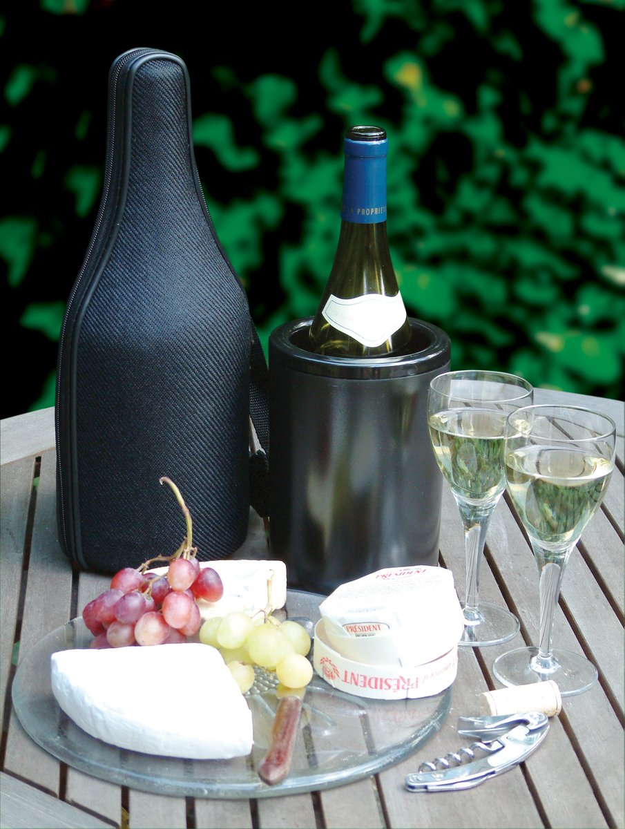 cellardine's tweet photo. Our website relaunched this week, and we're giving away a bundle of CellarDine goodies! For your chance to #WIN a Chillcore, Caddyo and ZapCap just:
Like our page 👍
RT &amp; Tag 2 friends 👫

#competition #stayathome 

Competition ends 10/4/2020
T's and C's apply https://t.co/3DRMhdTn1n