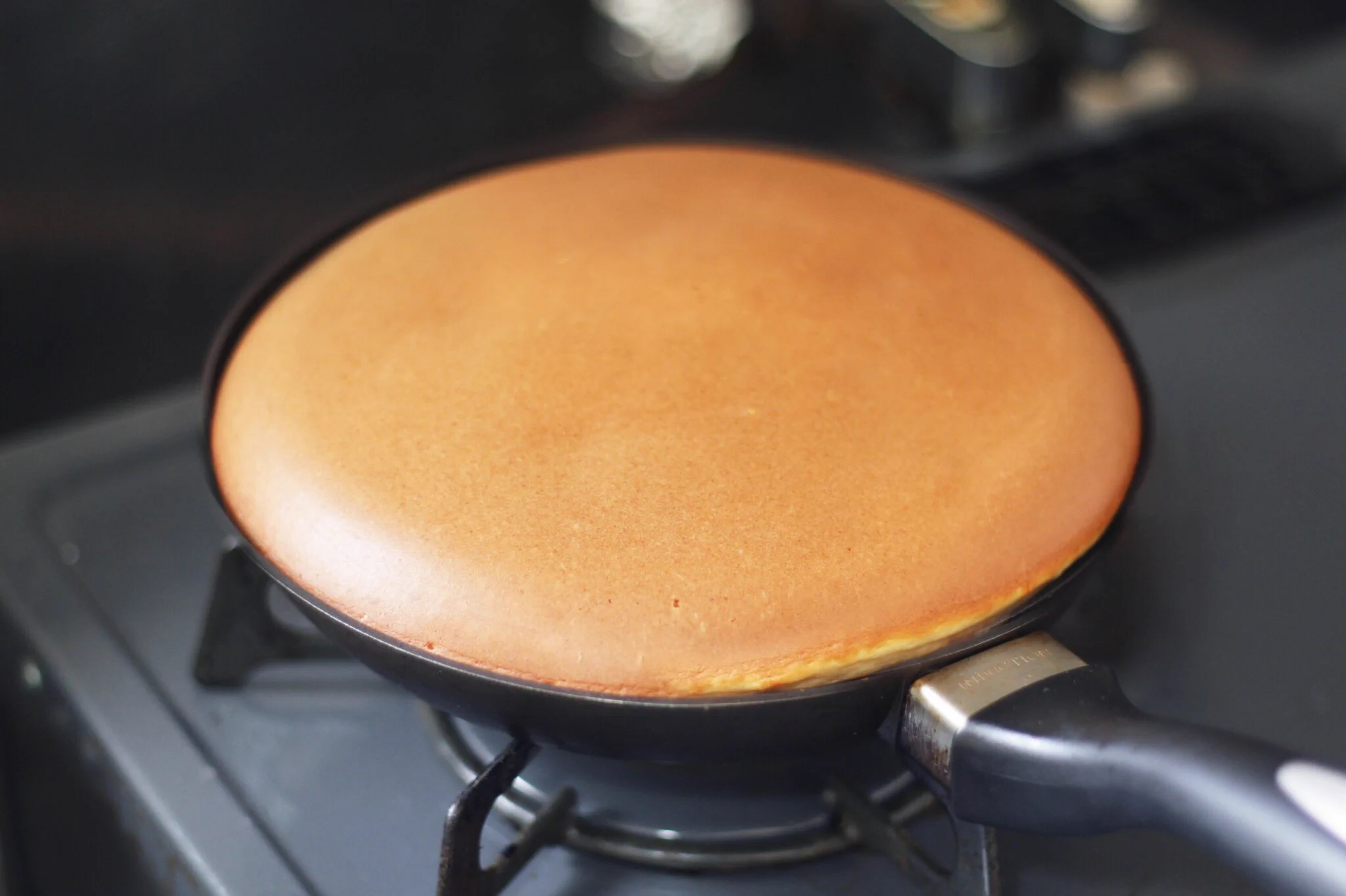 ぐりとぐらのあのパンケーキを再現した投稿者さんに感動の嵐