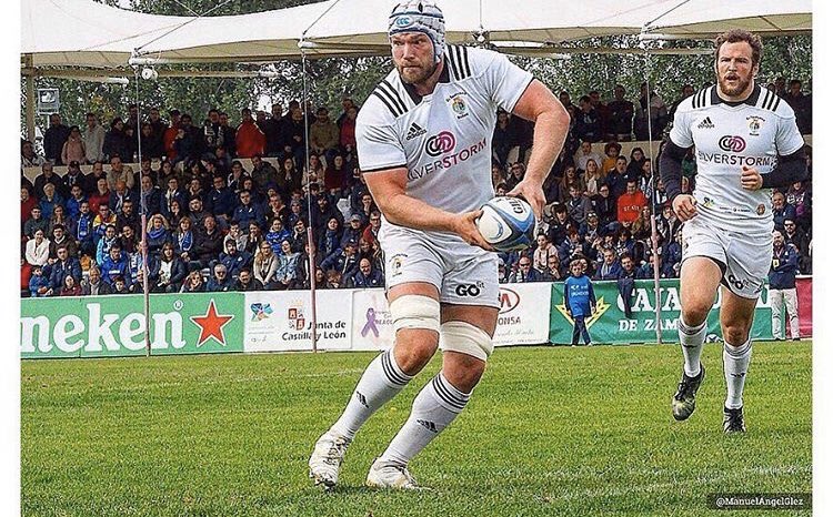 rugbyespanol's tweet photo. Jugadores con más ensayos en las jornadas disputadas de la @DHFerugby:

Nathan Paila: Tercera línea de @VRAC con 12 ensayos.

Mauro Perotti: Centro de @RugbySantander con 11 ensayos.

Sione Fifita: Zaguero de @rugbyciencias con 10 ensayos.

@MWF_5: Segunda de @Chami_Rugby con 10. https://t.co/tu4UkvCkHw
