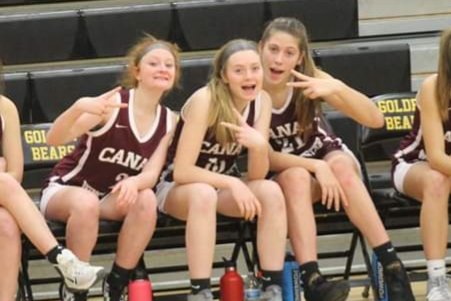 CWLadyIndians's tweet photo. @ButterbaughShea is one of the most selfless players we have.  She works extremely hard, set the tempo for the 1-3-1, rebounds really well, and cares more about the team than her shots or playing time! She is most famous for her underhand scoop shot!!
#LadyIndians 
#WinTheDay https://t.co/mimkwrESza