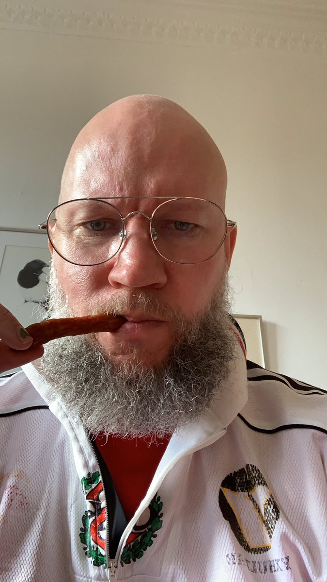Kal Ström tweet media