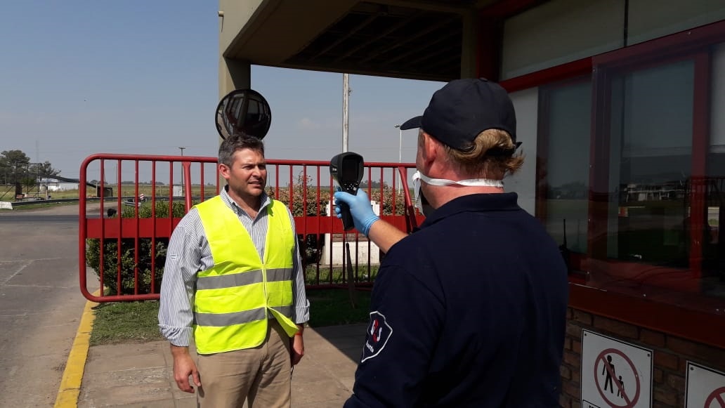 COFCOINTL's tweet photo. Read our story from #Argentina to find out about the extraordinary measures put in place to protect people, maintain a smooth #supplychain and avoid disruption to #foodsecurity around the world #COVID19 #commodities https://t.co/mqY2TB1GeQ https://t.co/NnCOIQ3tYu