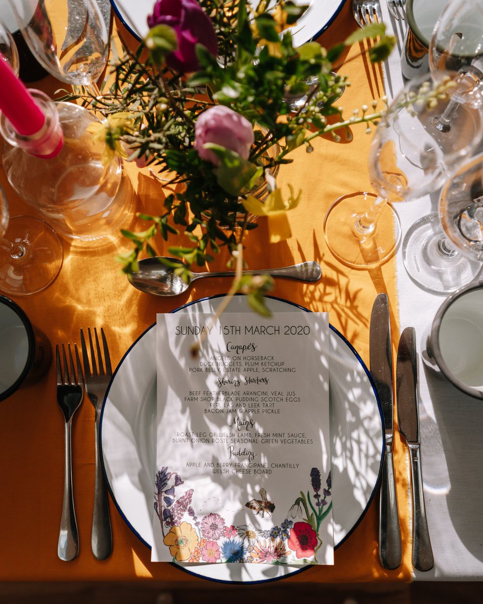 wearesightseers's tweet photo. A few more shots from the @HawardenEstate open day #hawarden #wedding #lifestyle #wales https://t.co/ytqDiWp3XF