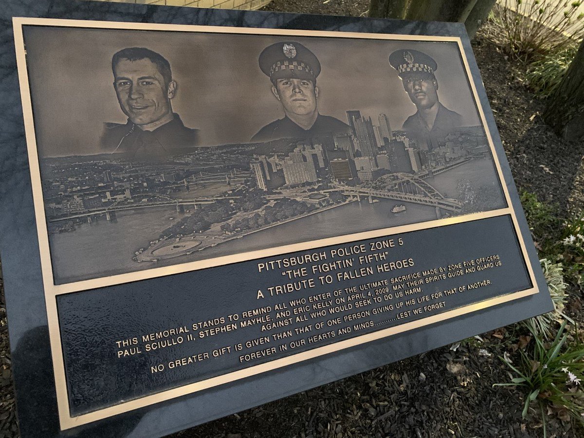 PghPolice's tweet photo. Lest we forget.
Eleven years ago, three @PghPolice officers were killed in the line of duty.
Officers Eric Kelly, Stephen Mayhle &amp; Paul Sciullo made the ultimate sacrifice. 
Their courage, selflessness and dedication to the residents of Pittsburgh will never be forgotten. https://t.co/EEMAlIYkck