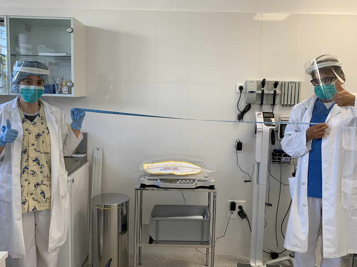 PepePediatre's tweet photo. @farmagemma @sonriv @RaquelBlascoR @jlalmudi @rolalde @lluisizquierdo @com_salamanca @ldpsincomplejos @AbogadoDeMedico @DrJLCalleja @F_Novella Al igual que las pantallas protectoras. No todas valen! Deben ser de plásticos no porosos y que no desprendan microcomponentes que podrían ser inhalados y nocivos. Agradecer a #libreguard su colaboración desinteresada. Están en https://t.co/1lDWmAT9UE
Y distancia de seguridad! https://t.co/rciwdGRVvM
