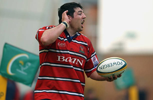 _ShedHead_'s tweet photo. In the build up to the Powergen Cup Final
Revisiting the controversy of the Semi Final can we just clarify once and for all...
@OliArmagnac have you ever played at Tight Head Prop?
Same question to ‘Four Oh’ if he’s available
#OutLeicesteredLeicester
#UncontestedScrums https://t.co/I0QCBtT1QV