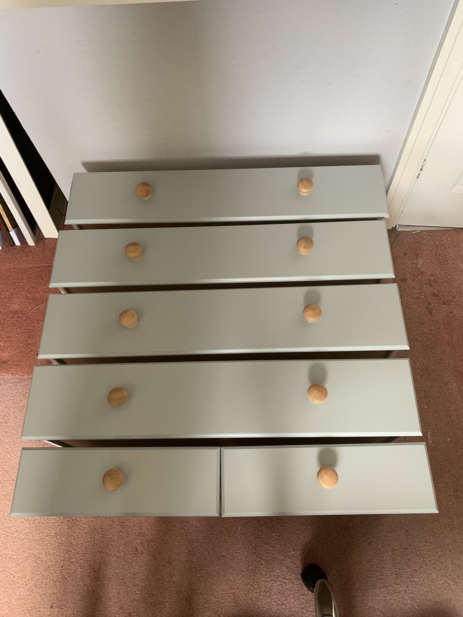 maidment_jeremy's tweet photo. Busy putting together a chest of drawers from a flat pack. Got the drawers done. Starting on the body or carcass as they call it after lunch. Hard work all the screwing together. Brain is taxed a bit reading the instructions !!! 🤨😆 #flatpacks #chestofdrawers #Saturdaytask https://t.co/HjTWa3r5cb