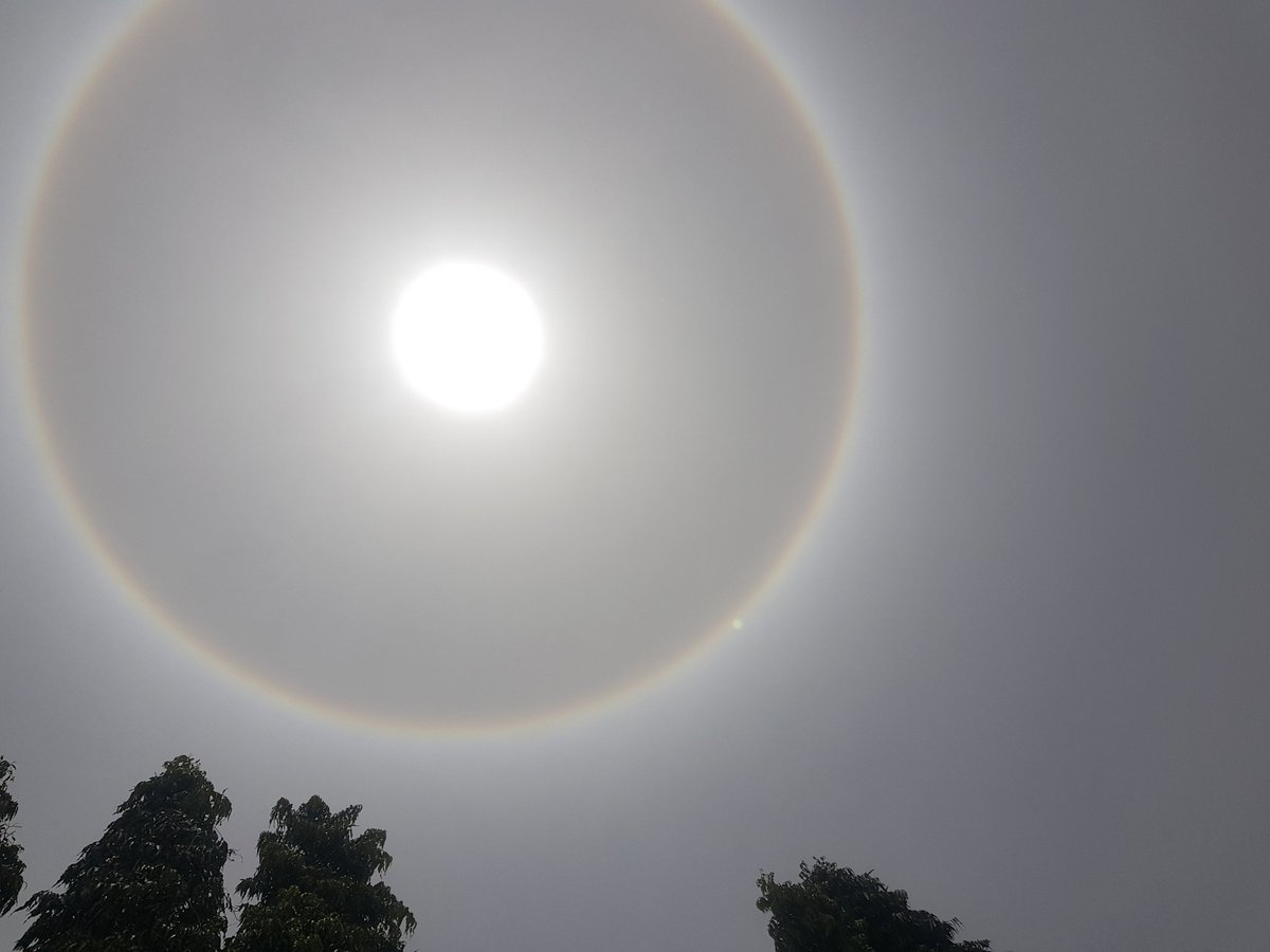adetunjiBumsky's tweet photo. Who else witnessed the "eclipse of the sun" today in abuja??   #eclipseofthesun #AbujaTwitterCommunity  #abuja https://t.co/PMCXwUgg03