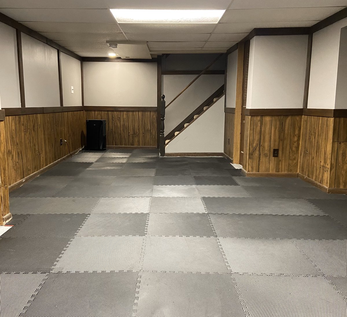BuffaloKickBox's tweet photo. Today’s virtual classes begin in 30 minutes. Saturday’s virtual class schedule: 

9AM-9:45AM Champs &amp; Junior Basic 
10AM-10:45AM Junior BBC/MC 
11AM-11:45AM All Adults 
12PM-12:45PM Jury Jiu-Jitsu 

See you on the mats! https://t.co/3kvWIqE0wT